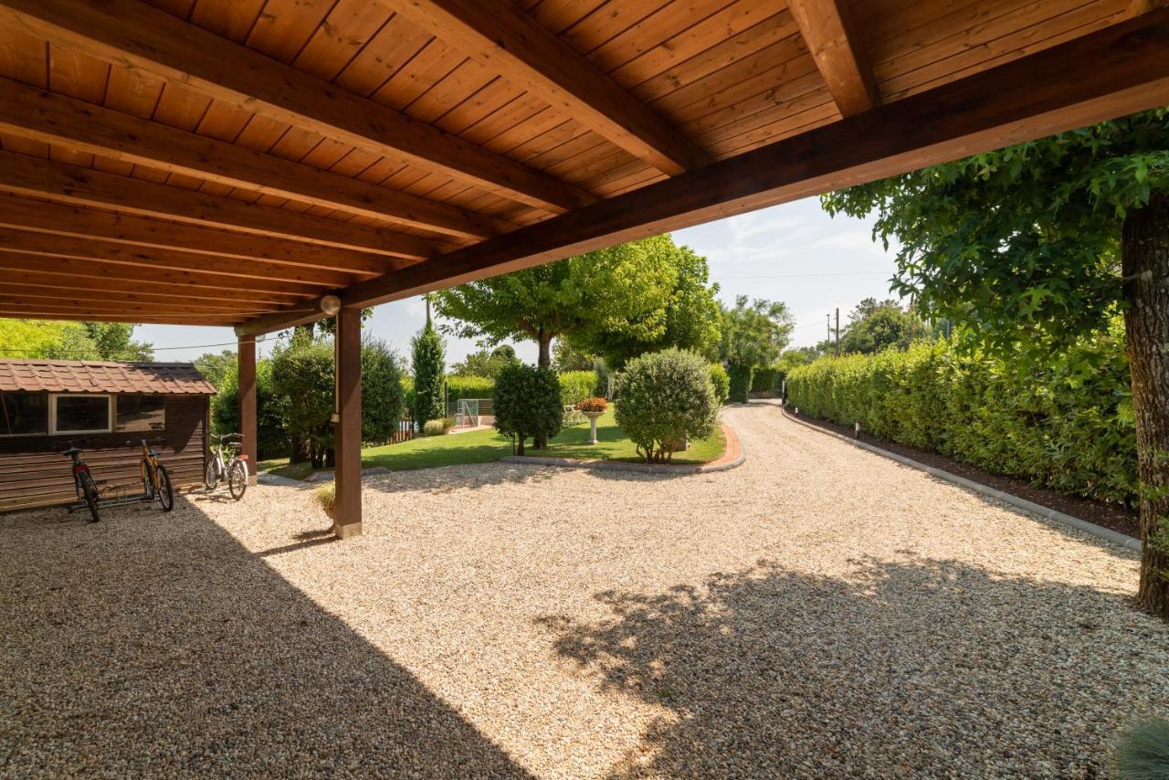Casa Del Merlo Sant'Andrea di Compito Exterior photo